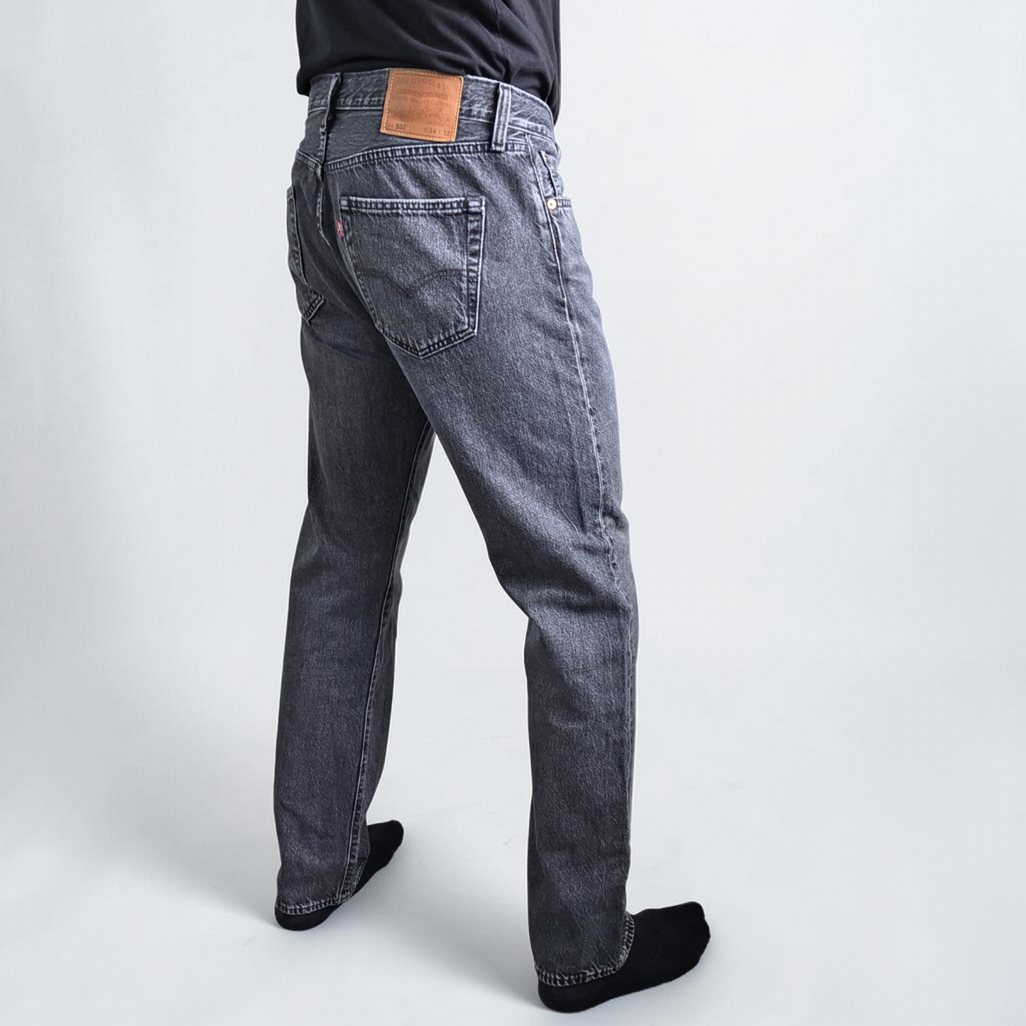 Levi's 501 Straight Leg Jeans W34 L32 Black Grey Denim Button Fly Cotton Men's