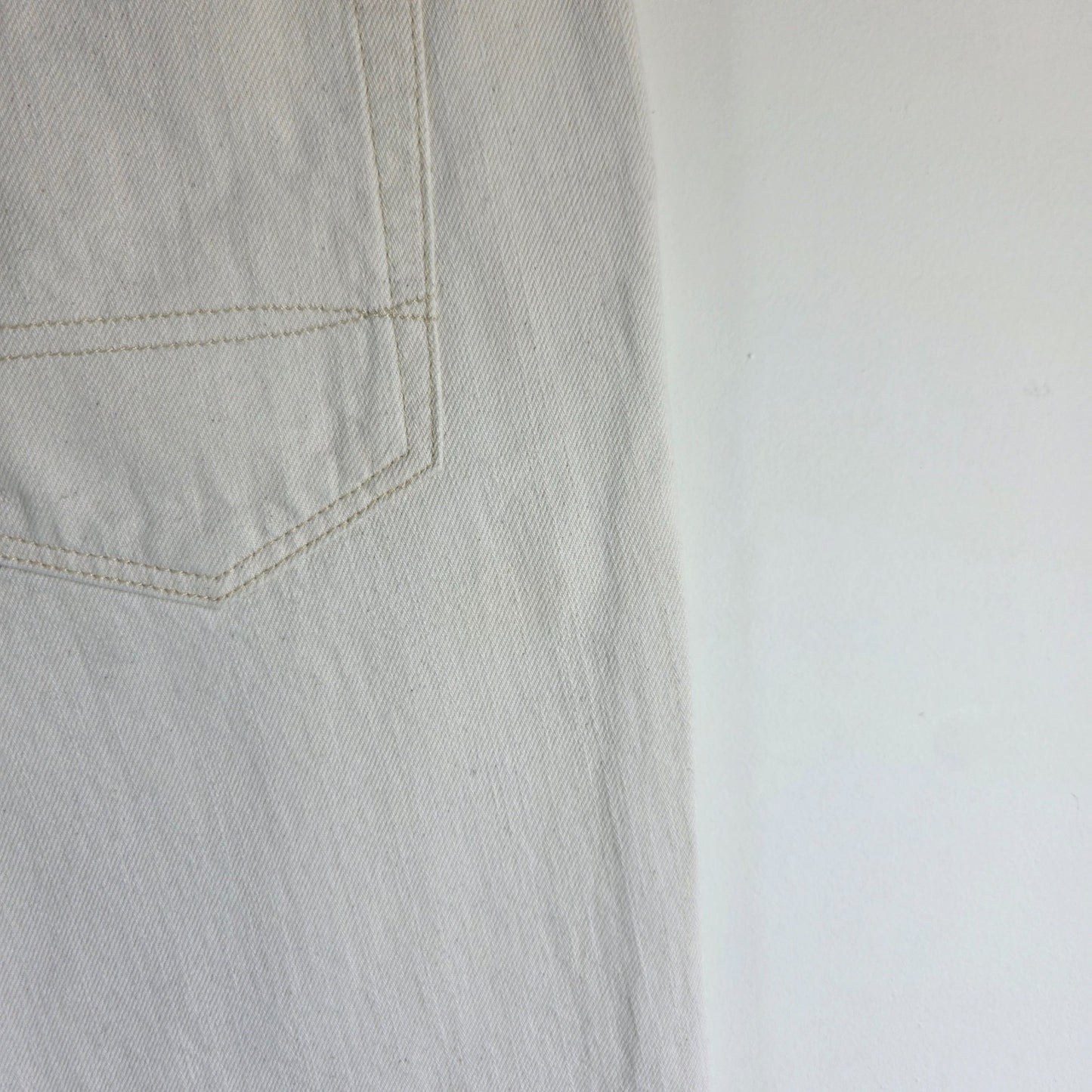 Tommy Hilfiger Slim Straight Jeans Men’s W34 L31 (W34 L32 Tag) White Denim
