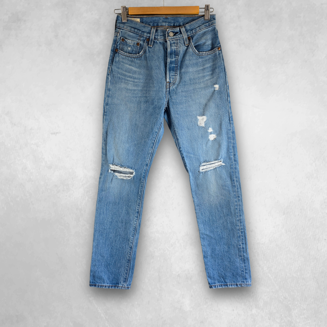 Levi’s 501 Jeans Women’s W25 L30 Blue Straight Mid Rise Distressed Denim