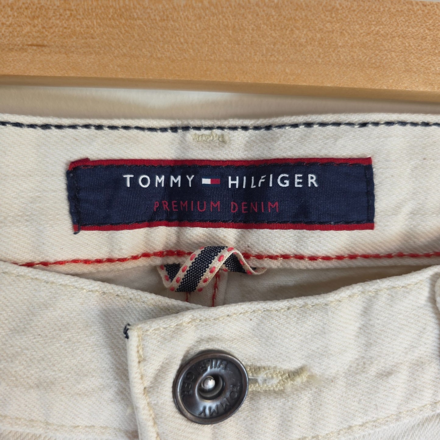Tommy Hilfiger Slim Straight Jeans Men’s W34 L31 (W34 L32 Tag) White Denim