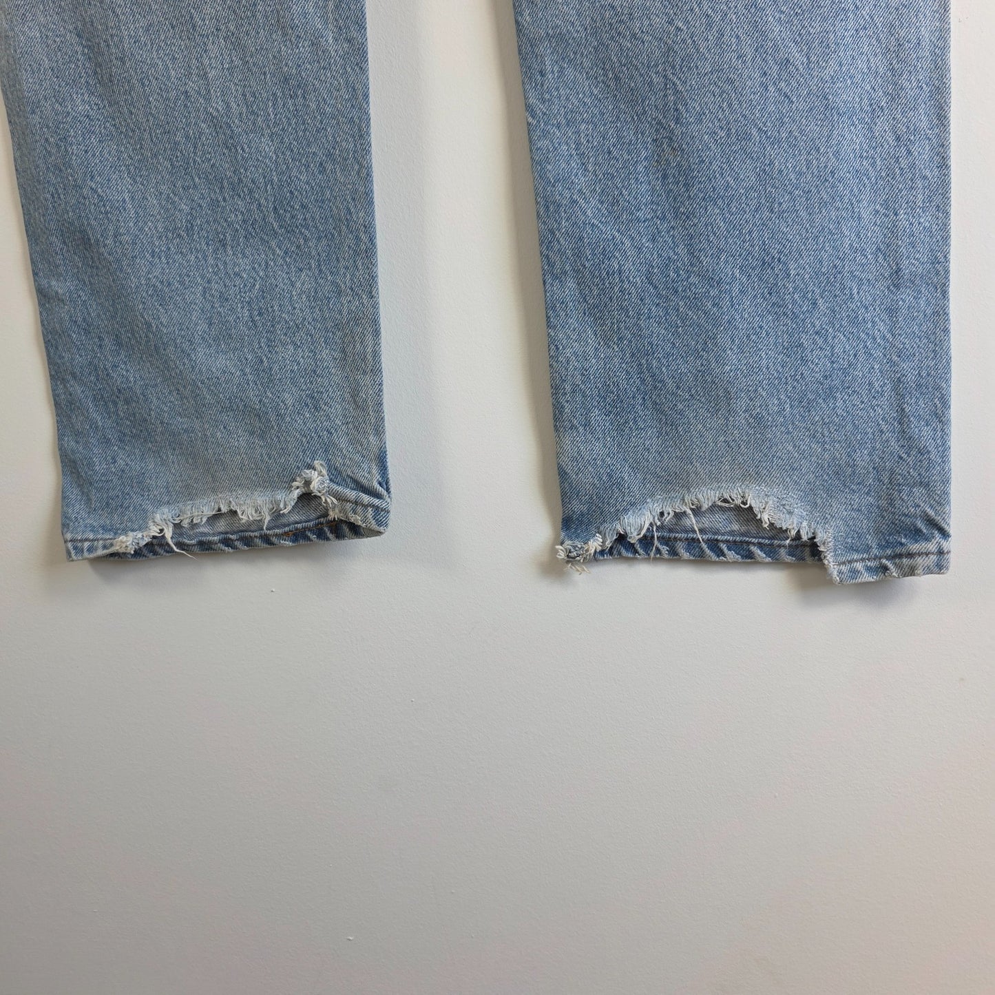 Levi’s 505 Jeans W36 L29 Blue Vintage 80s Orange Tab Made in USA Distressed