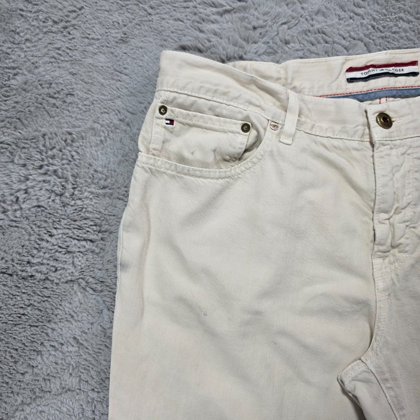 Tommy Hilfiger Beige Straight Fit Jeans Men’s W36 L27 (Adjusted Length)