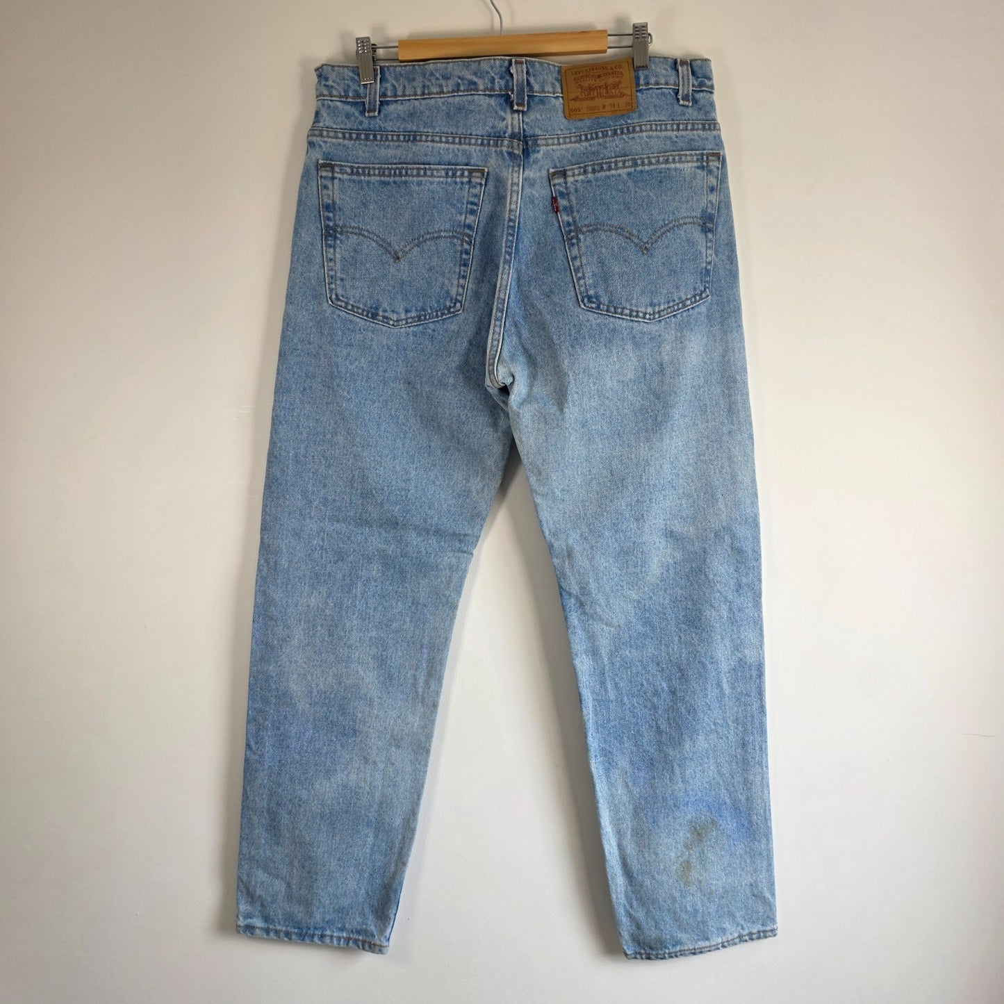 Vintage Levi’s 505 Jeans W36 L30 Blue Straight Leg USA Made Denim
