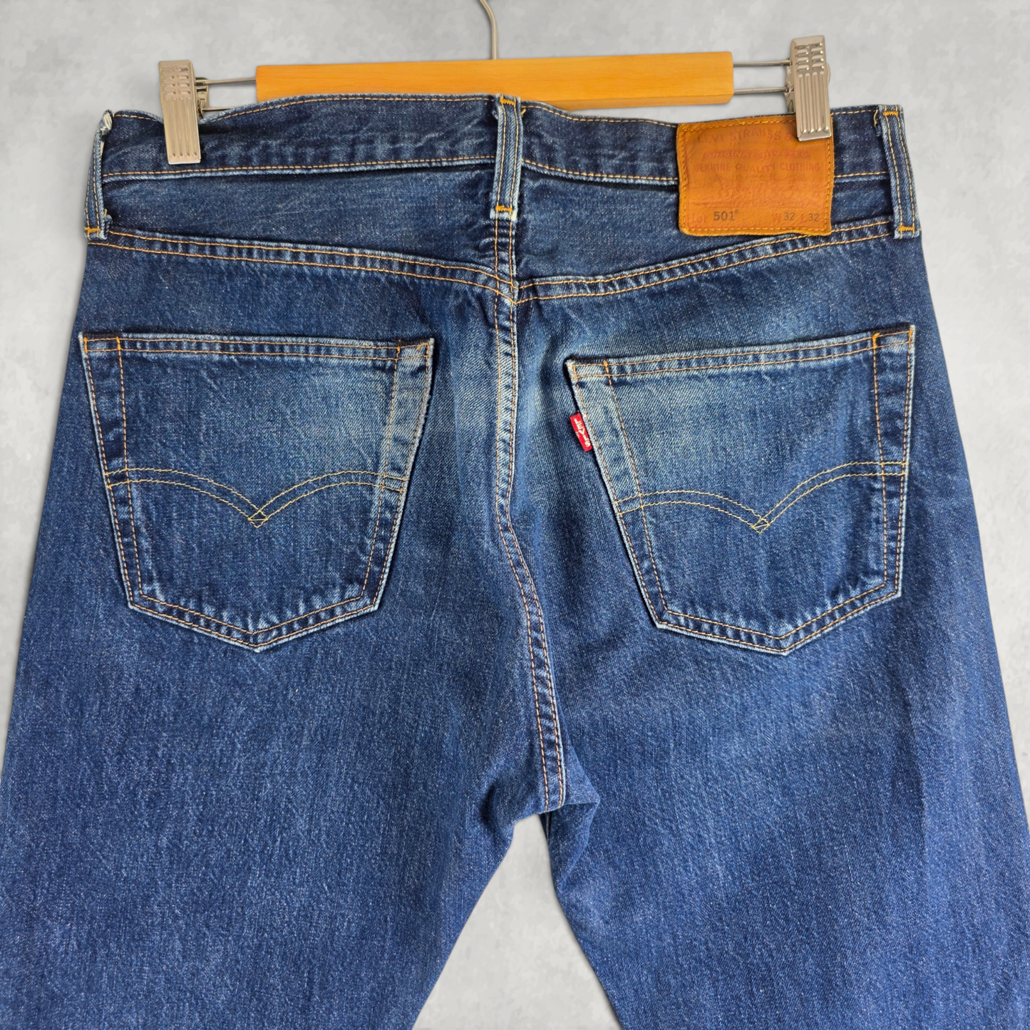 Levi’s 501 Jeans W32 L32 Blue Straight Leg Button Fly Men’s Classic Denim