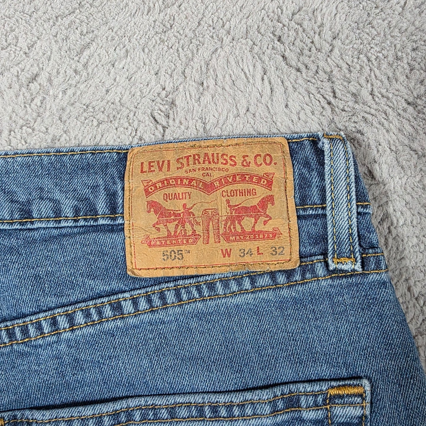 Levi’s 505 Mens Blue Jeans W34 L32 Fits W33 Straight Leg Denim