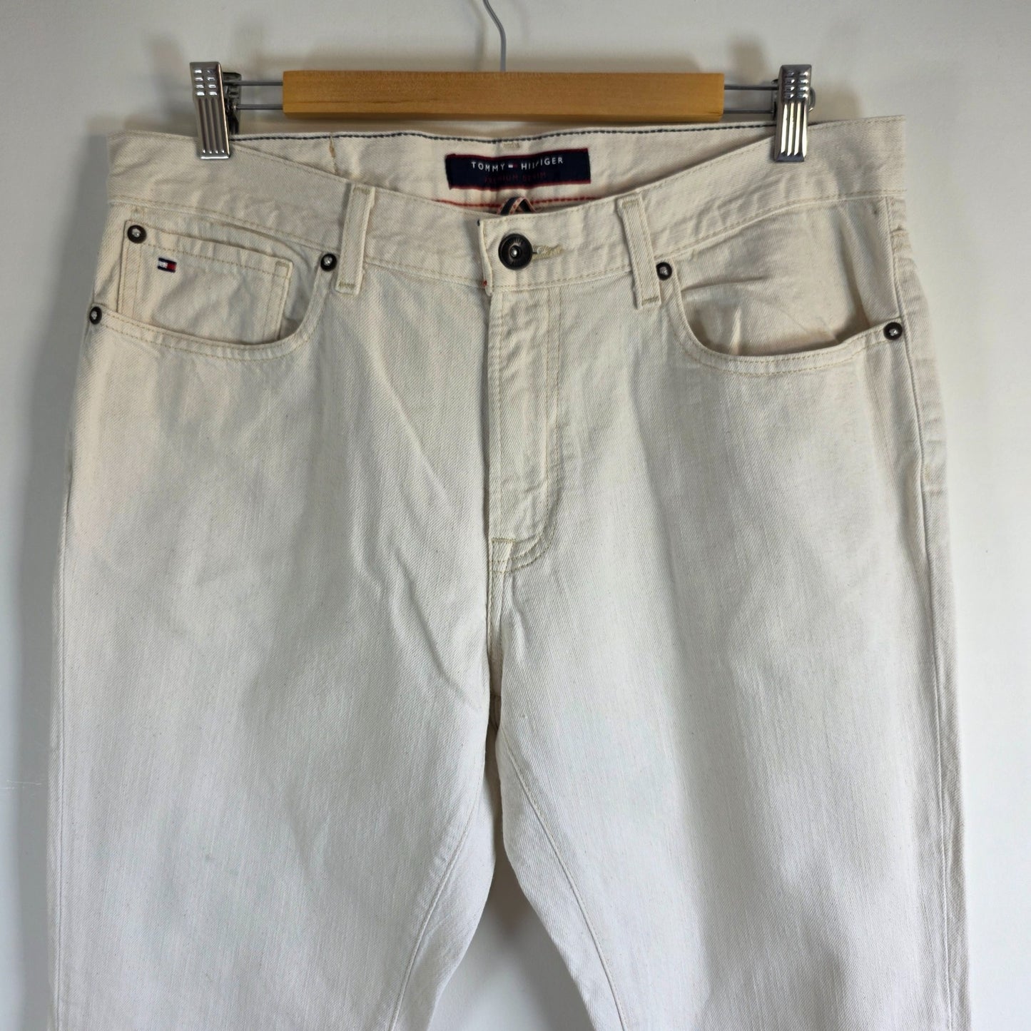 Tommy Hilfiger Slim Straight Jeans Men’s W34 L31 (W34 L32 Tag) White Denim