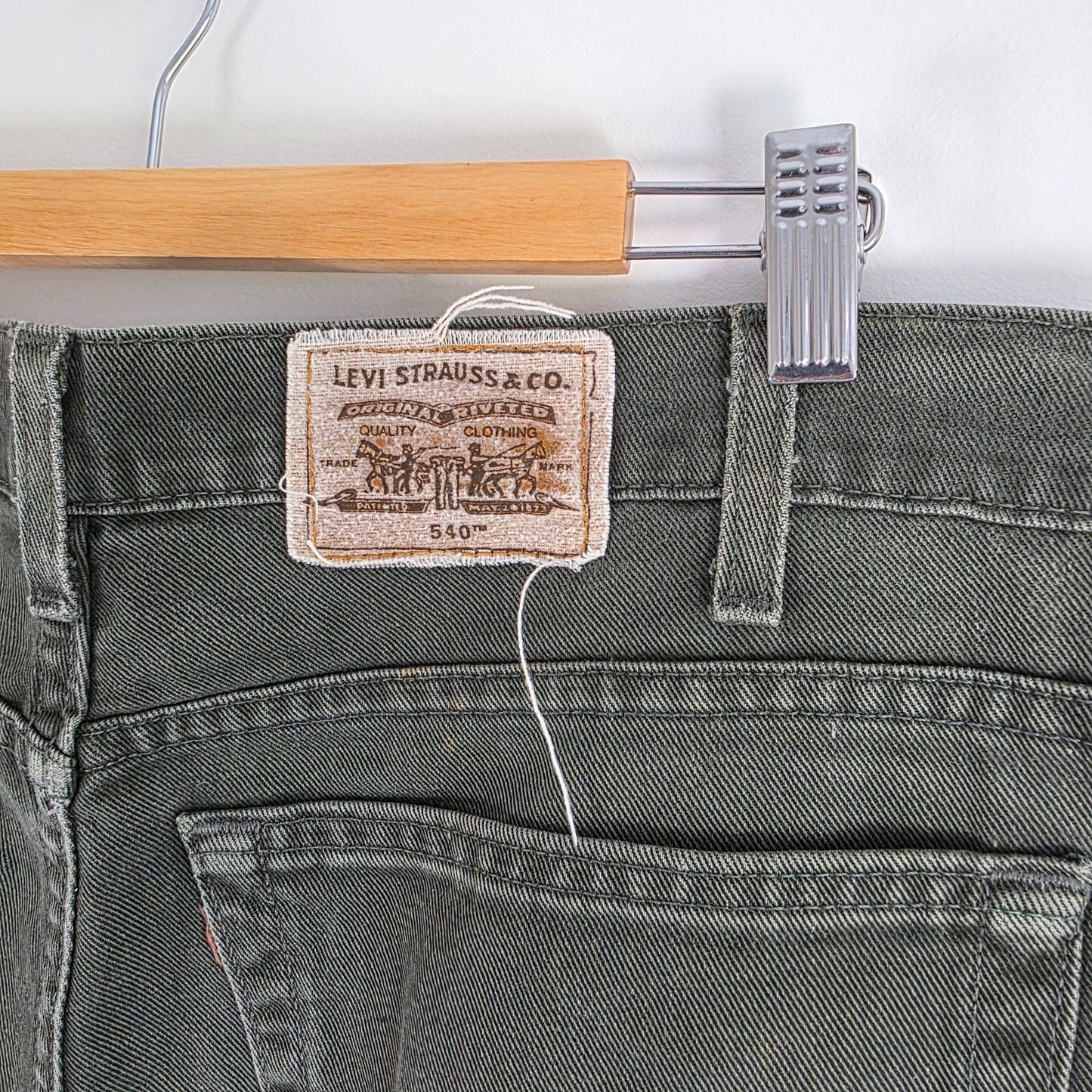 Vintage Levi’s 540 Jeans W38 L29 Grey Relaxed Fit USA Made Denim