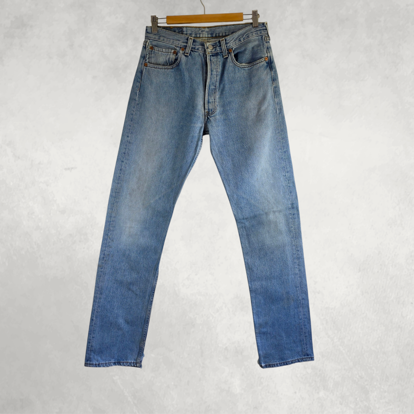 Levi’s 501 Jeans W30 L35 Blue Made in Spain Vintage Straight Leg Button Fly Men