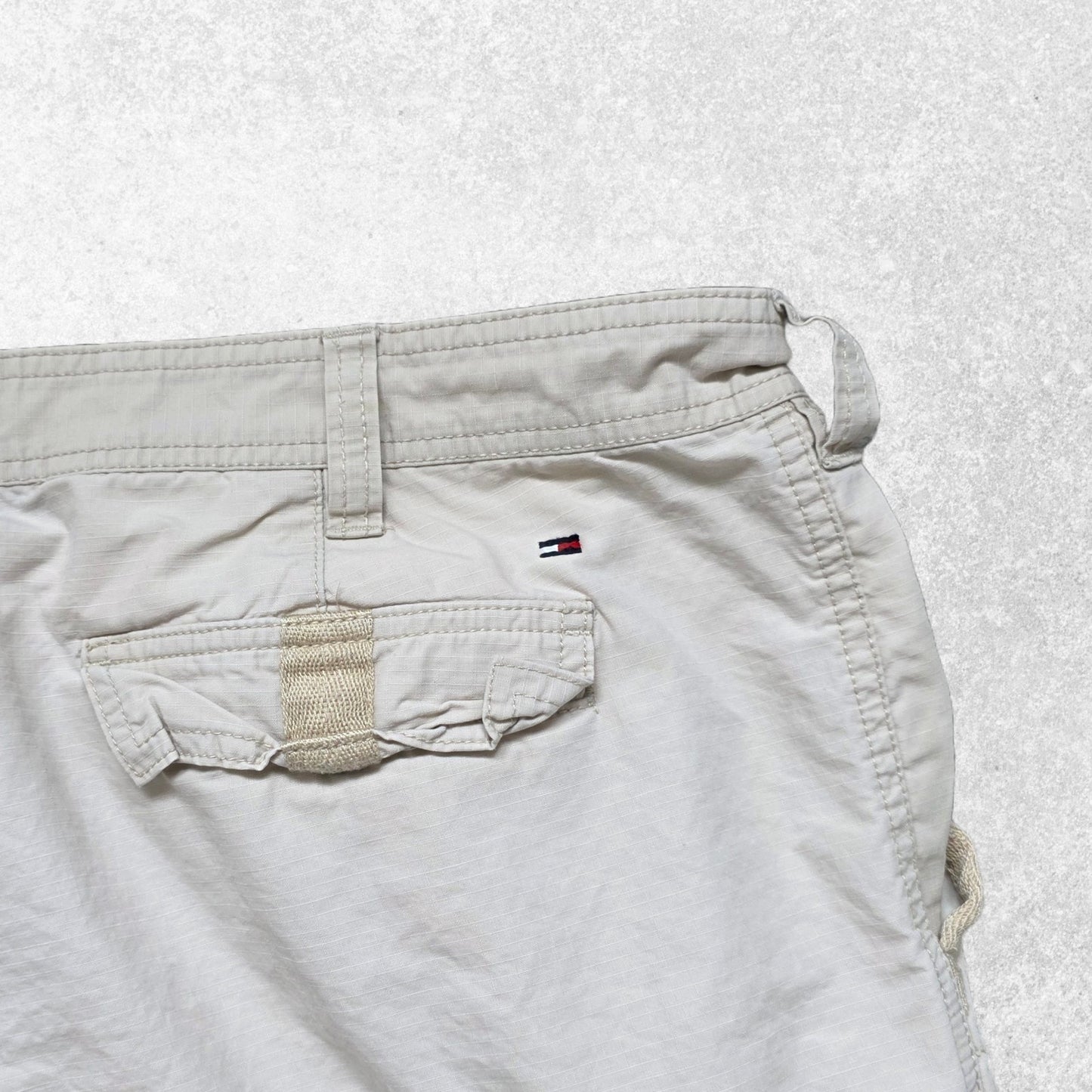 Tommy Hilfiger Shorts Mens W40 Beige Cargo Utility Hiking 100% Cotton