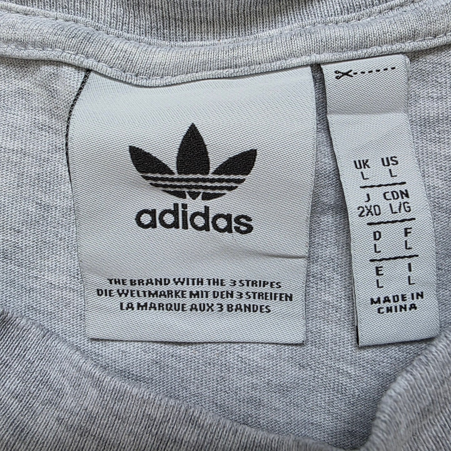Adidas Trefoil T-Shirt Light Grey Large Graphic Logo Tee Retro Style Cotton