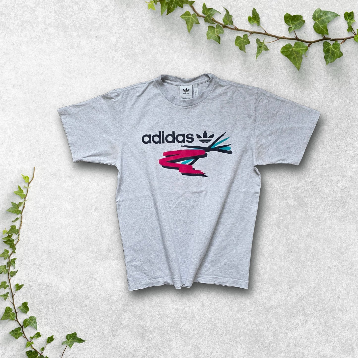 Adidas Trefoil T-Shirt Light Grey Large Graphic Logo Tee Retro Style Cotton
