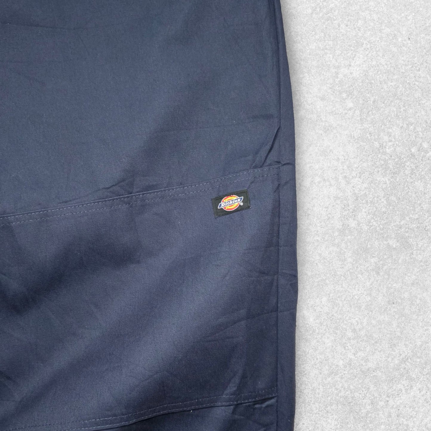 DICKIES Mens Loose Fit Chino Trousers W56 L32 Navy Blue BNWT Straight Leg