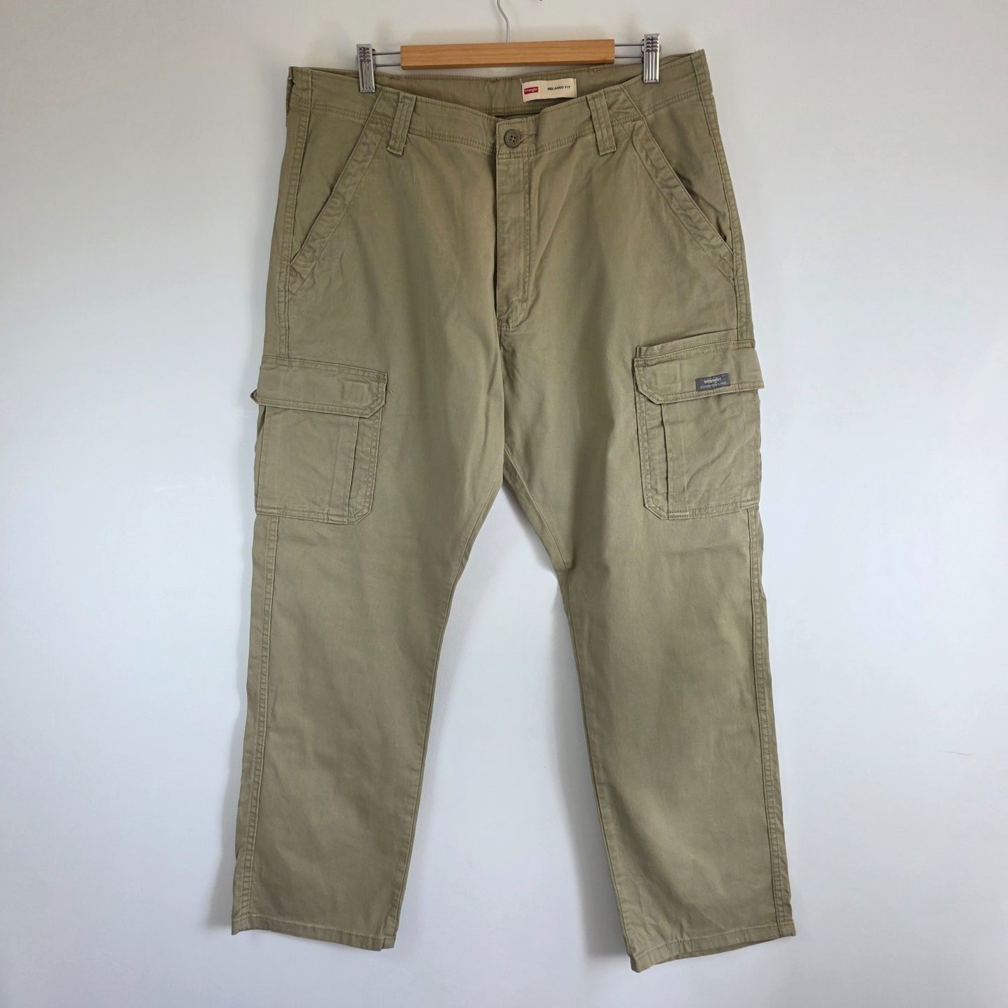 Wrangler Relaxed Cargo Trousers Mens W36 L32 Beige Combat Utility Workwear