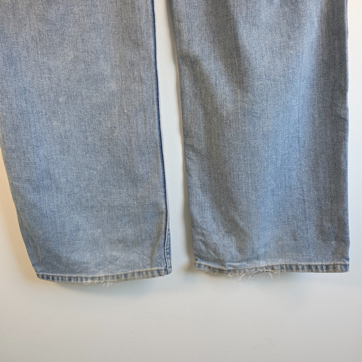 Old Navy blue carpenter jeans with hammer loop and utility pockets, 100% cotton.