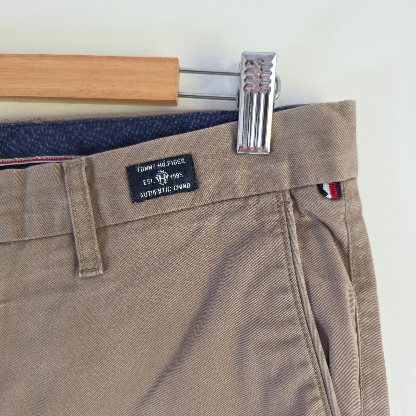 Tommy Hilfiger Denton Chino Trousers W33 L31 Beige Straight Stretch Men’s