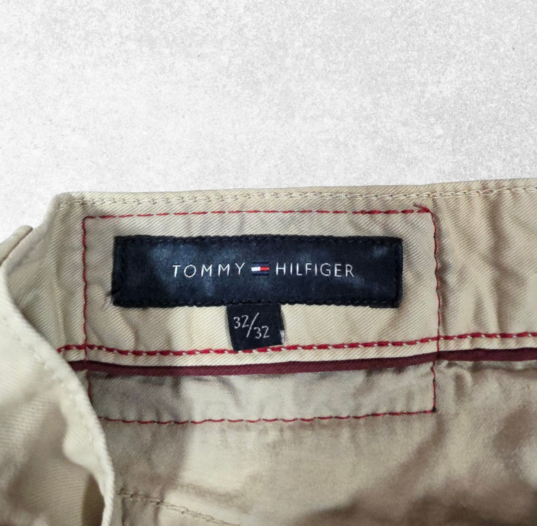 Tommy Hilfiger Madison Straight Chinos W32 L31 (W32 L32) Beige Men’s Cotton