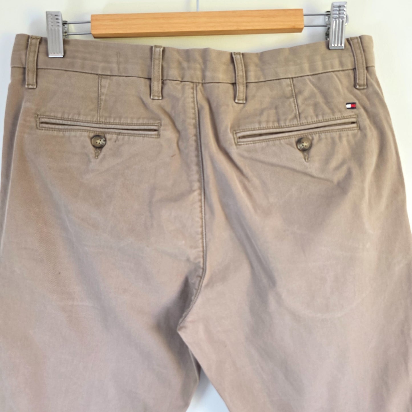 Tommy Hilfiger Denton Chino Trousers W33 L31 Beige Straight Stretch Men’s