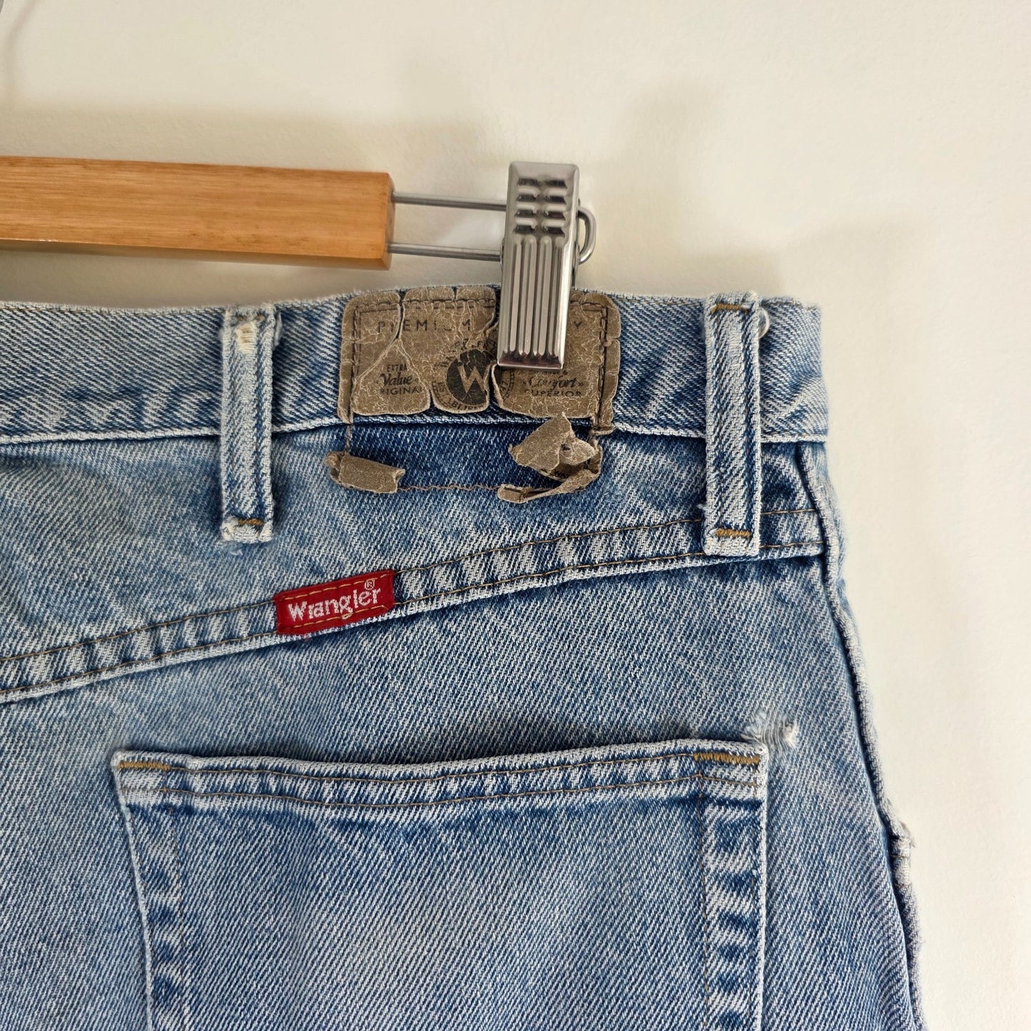 Vintage Wrangler Regular Fit Jeans W37 L30 Light Blue Denim Straight Leg Men's
