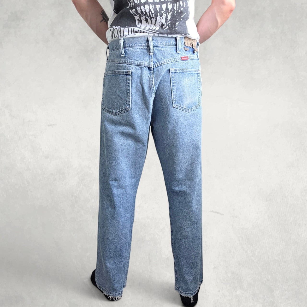 Vintage Wrangler Regular Fit Jeans W37 L30 Light Blue Denim Straight Leg Men's
