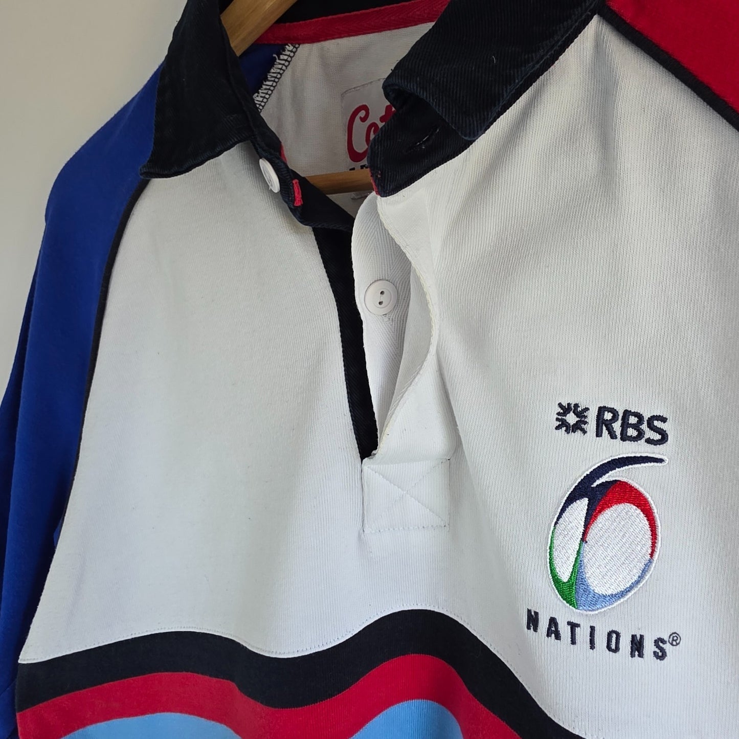 Cotton Traders multicolour rugby polo shirt featuring RBS 6 Nations logo and 100% cotton material.