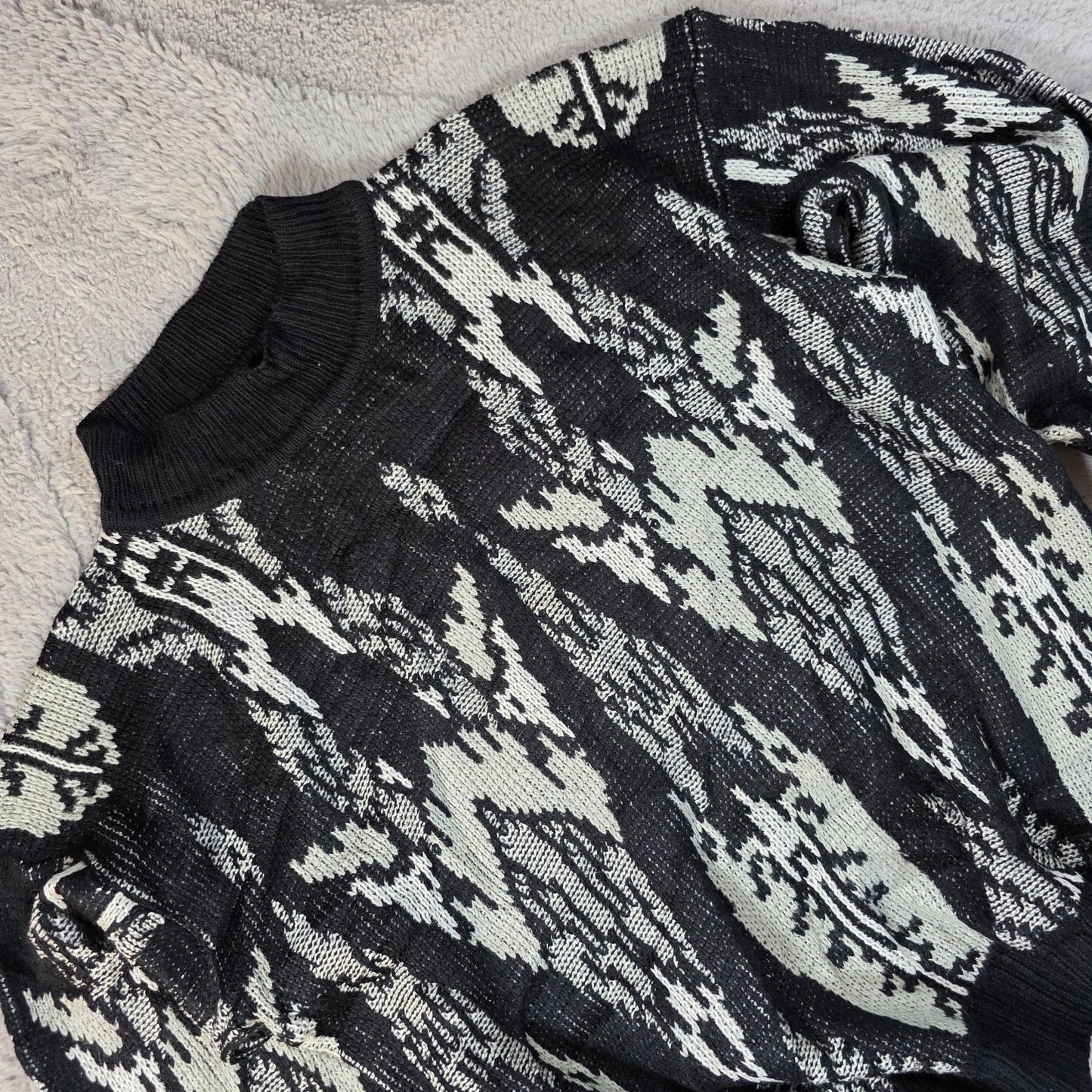 Vintage Abstract Pattern Knit Sweater Men’s Large Black White Retro Pullover