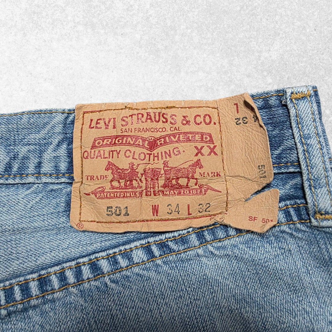 Levi’s 501 Jeans W34 L32 Blue Straight Leg 2005 Y2K Distressed Men’s