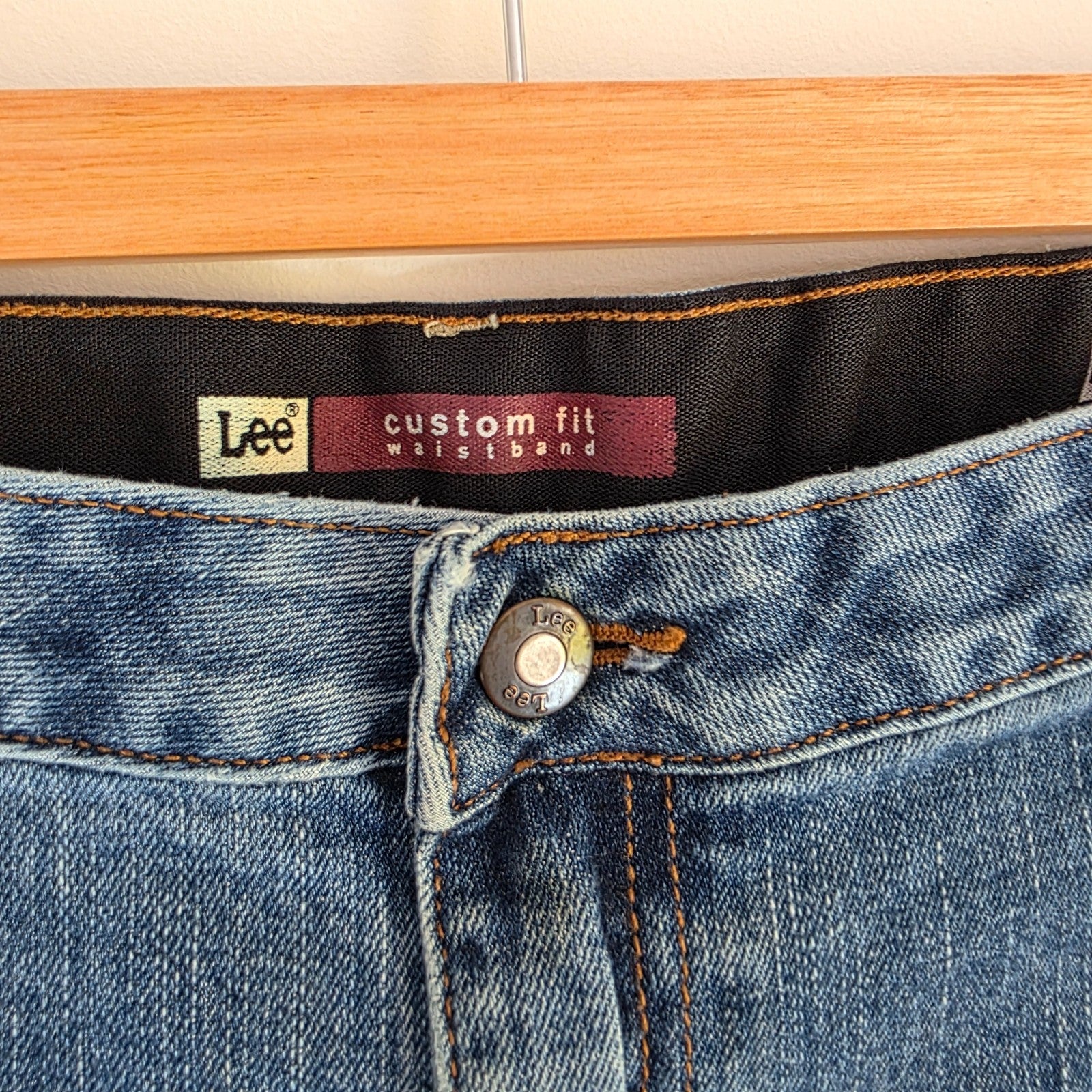Lee Custom Fit Elasticated Waist Jeans W48 L28 Blue Relaxed Dad Denim