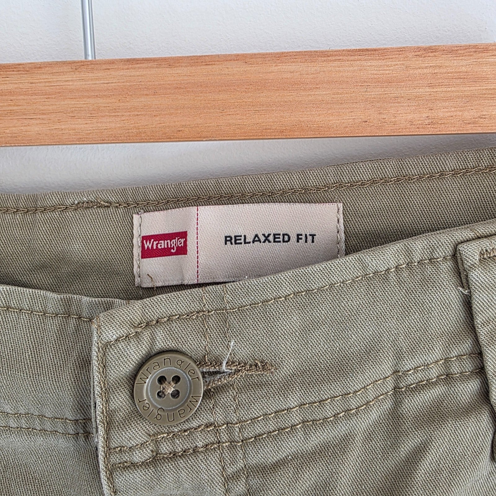 Wrangler Cargo Trousers Mens W32 L32 Beige Relaxed Fit Utility Combat Workwear