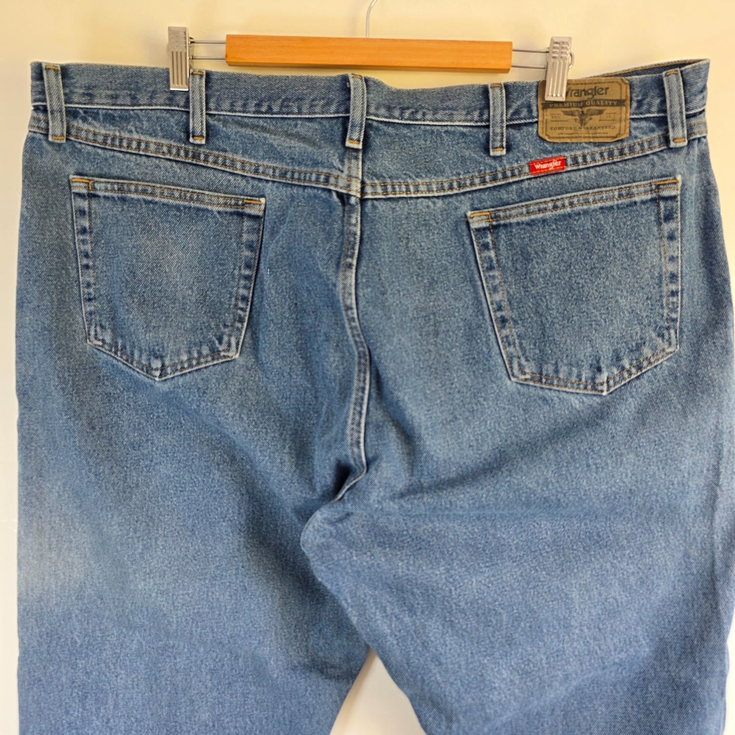 Vintage Wrangler Relaxed Fit Jeans W44 L30 Blue Denim Straight Leg 100% Cotton